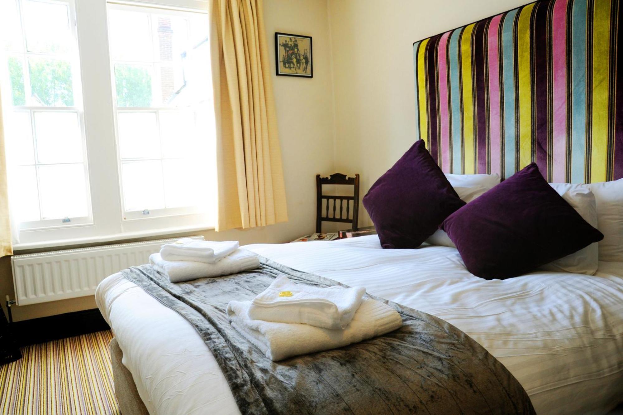 The Red Lion Hotel Whittlesford Kültér fotó