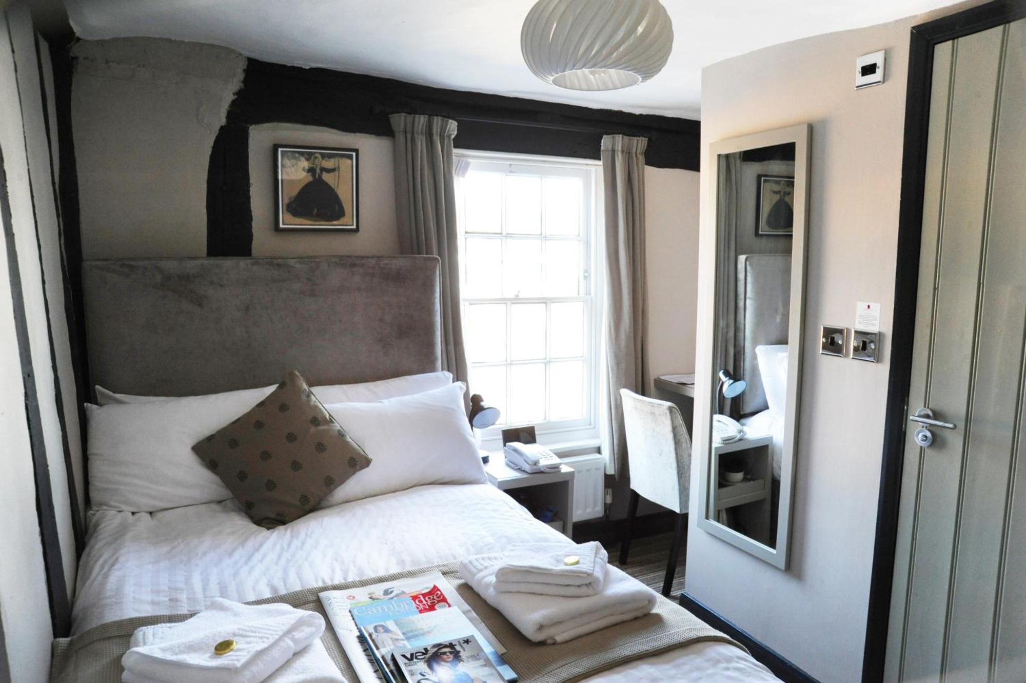 The Red Lion Hotel Whittlesford Kültér fotó