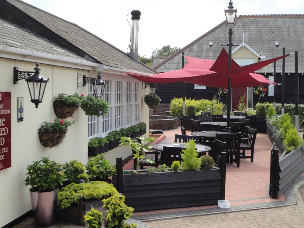 The Red Lion Hotel Whittlesford Szoba fotó